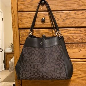 Coach shoulder bag